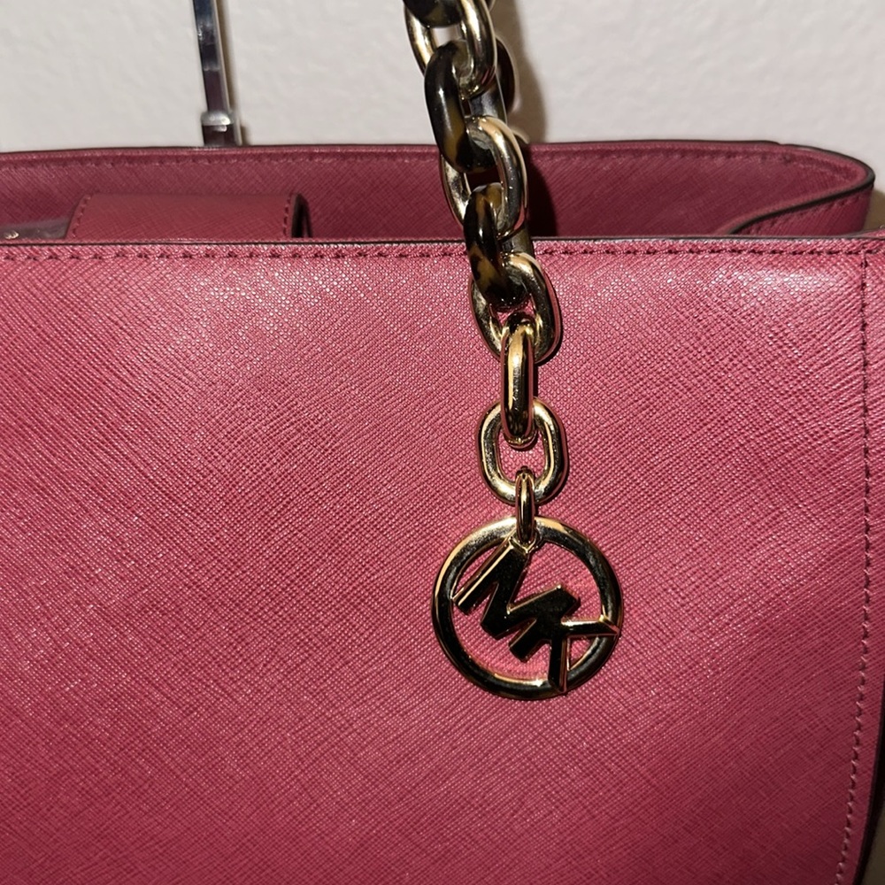 Michael Kors  MD Cynthia Cross Grain Leather Satchel - Picture 4 of 10